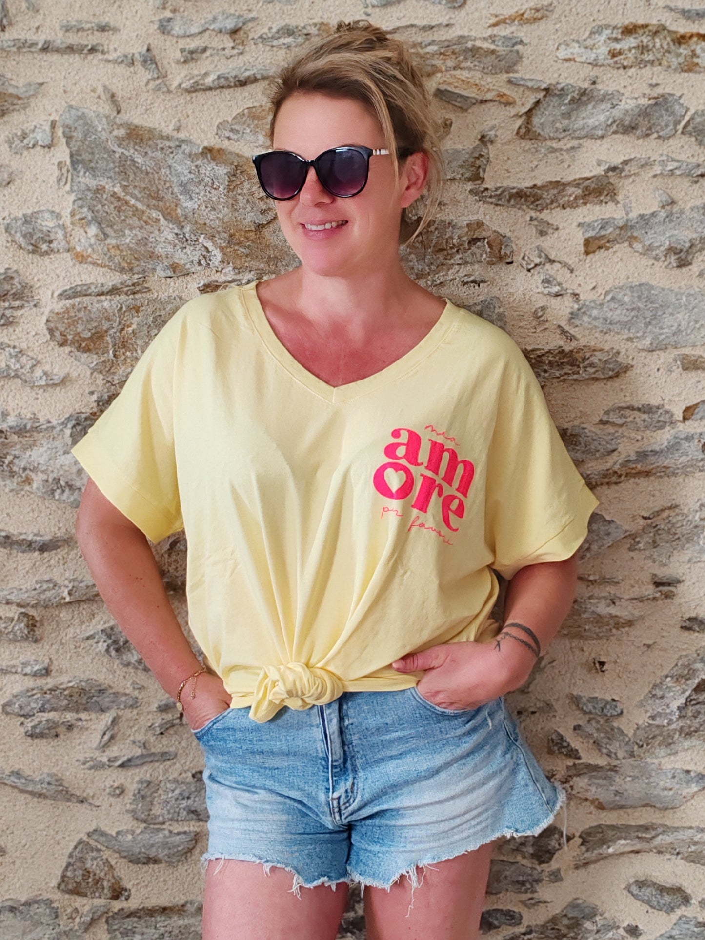 Tee shirt AMORE jaune